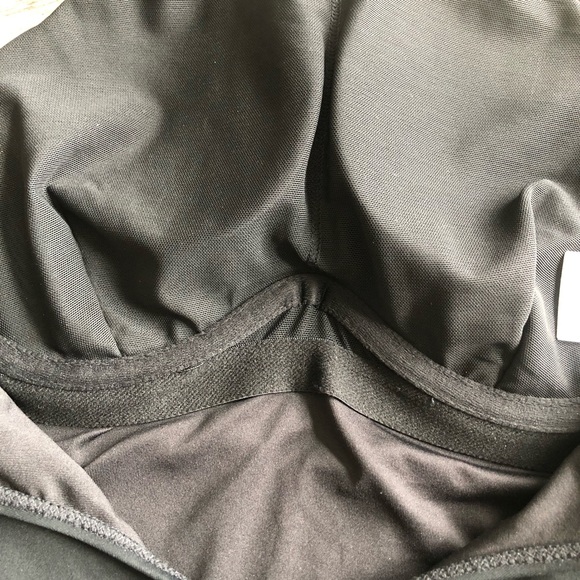 New With Tags Black Maldives Athleta Tankini Top - 34B/32C - Picture 10 of 15